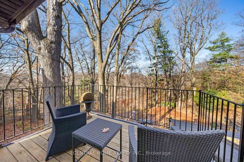 Photo 24 at 70 Pine Crescent N, The Beaches, Toronto