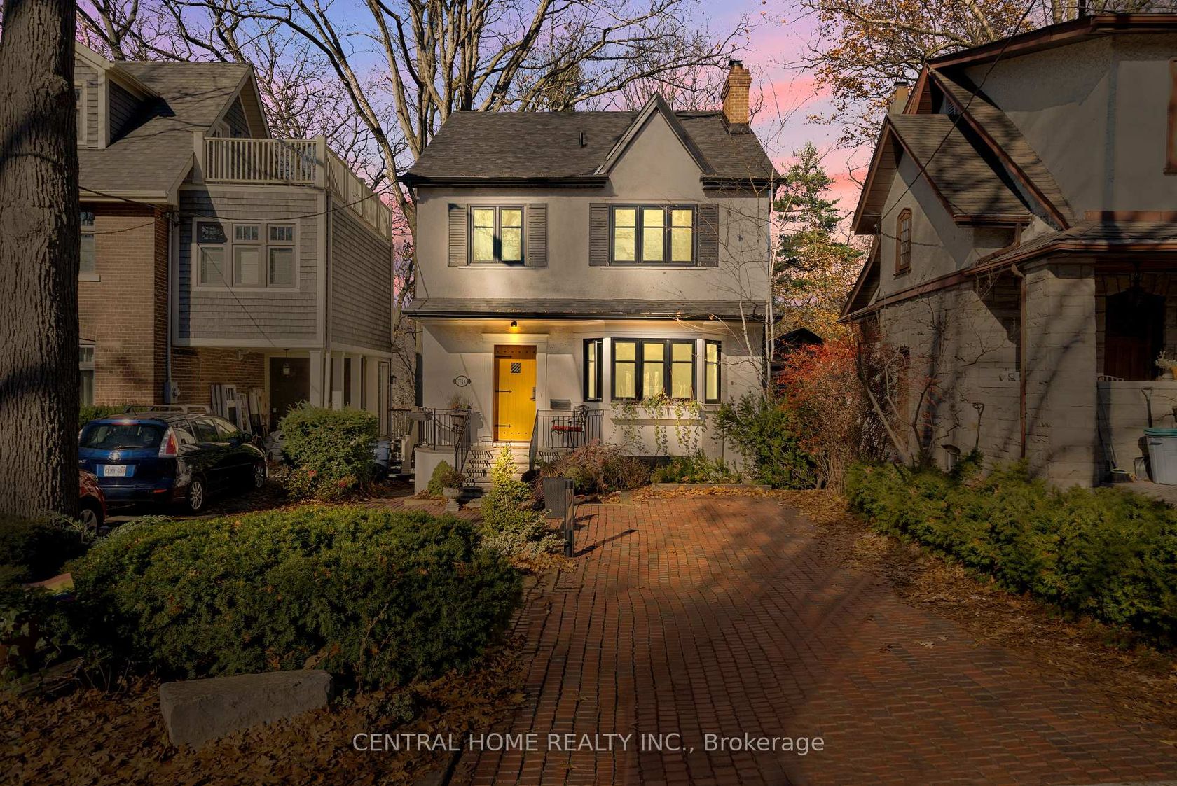 70 Pine Crescent N, The Beaches, Toronto 