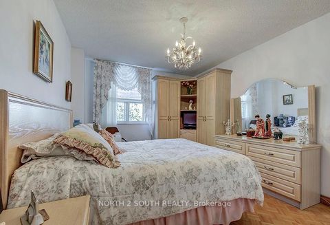 Photo 17 at 511 - 175 Hilda Avenue, Newtonbrook West, Toronto