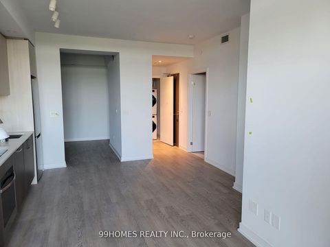 Photo 9 at 1216 - 1926 Lakeshore Boulevard, Swansea, Toronto