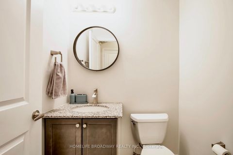 Photo 18 at 815 - 9255 Jane Street, Maple, Vaughan