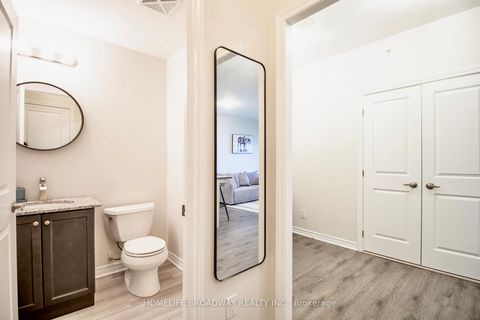 Photo 19 at 815 - 9255 Jane Street, Maple, Vaughan