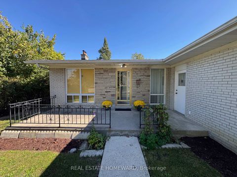 Photo 2 at 17 Collingdale Road, Jamestown, Toronto