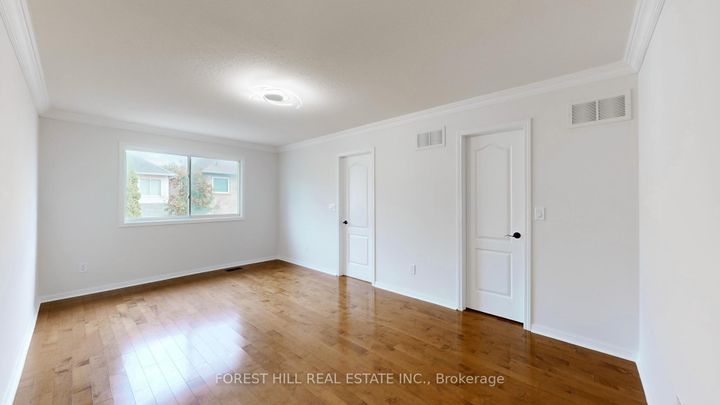 Photo 11 at 4 Lionheart Lane, Berczy, Markham