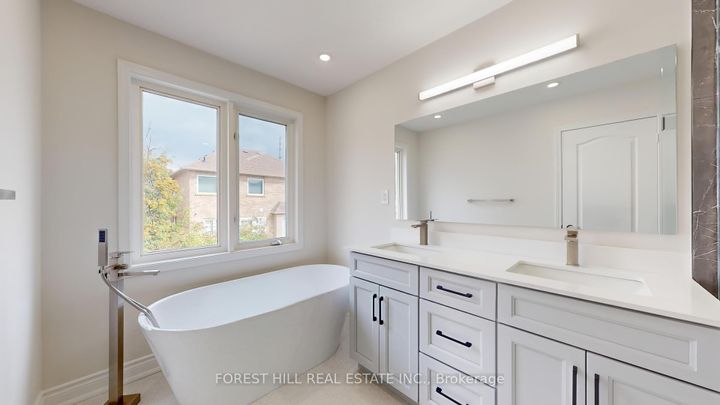 Photo 13 at 4 Lionheart Lane, Berczy, Markham