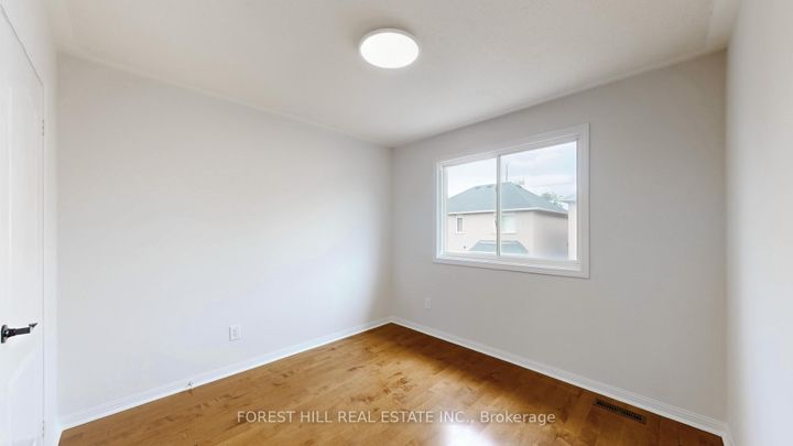 Photo 21 at 4 Lionheart Lane, Berczy, Markham