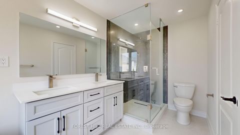 Photo 14 at 4 Lionheart Lane, Berczy, Markham