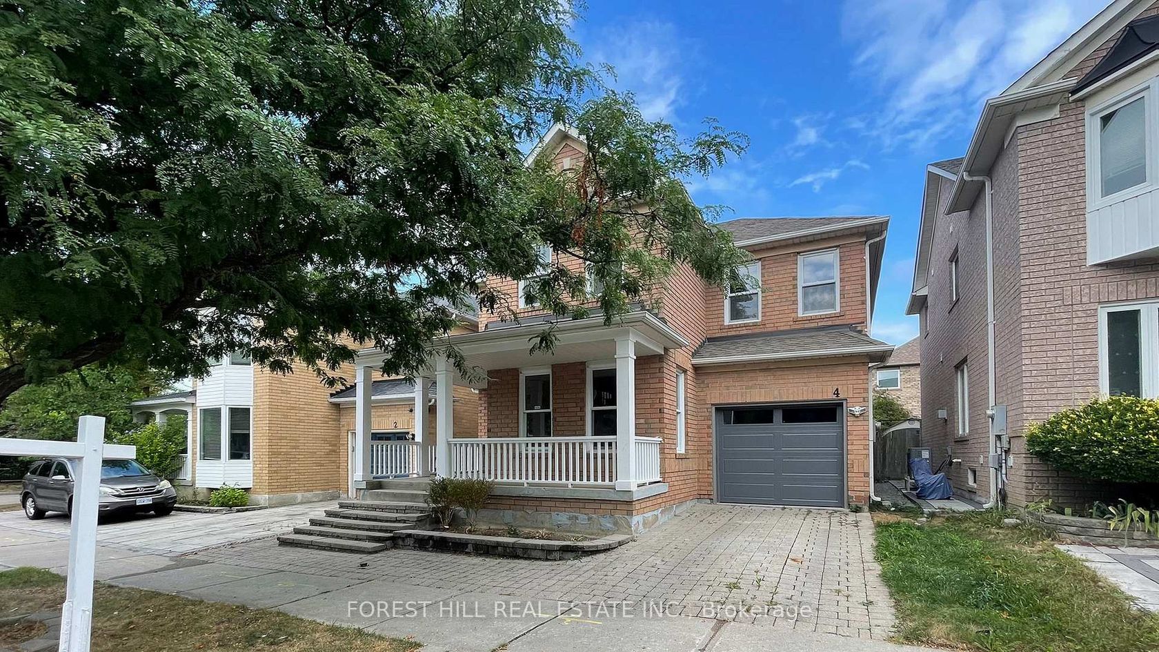 4 Lionheart Lane, Berczy, Markham 2