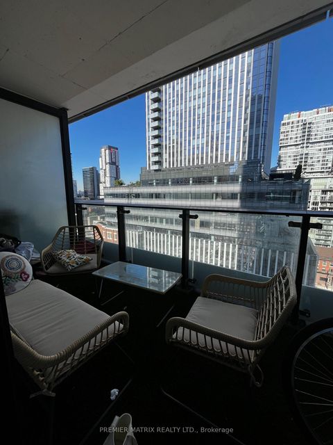 Photo 7 at 1102 - 224 King Street W, Waterfront Communities C1, Toronto Photo 7 at 1102 - 224 King Street W, Waterfront Communities C1, Toronto