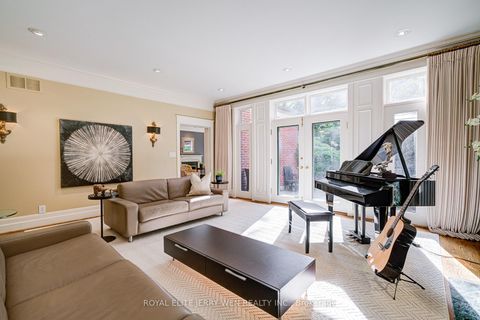 Photo 16 at 221 St Leonard's Avenue, York Mills, Toronto
