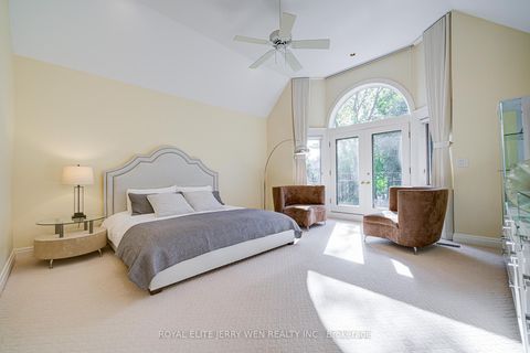 Photo 35 at 221 St Leonard's Avenue, York Mills, Toronto