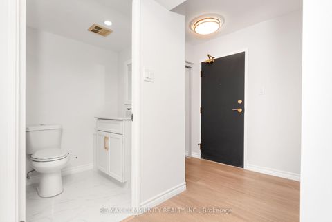 Photo 8 at 501 - 330 Mccowan Road, Eglinton East, Toronto