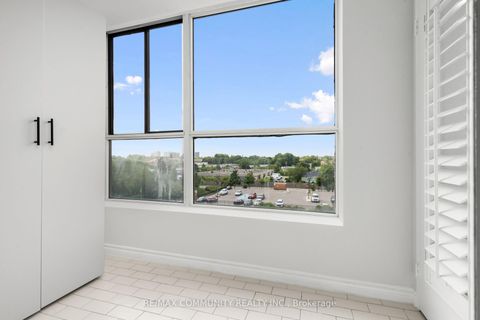 Photo 12 at 501 - 330 Mccowan Road, Eglinton East, Toronto