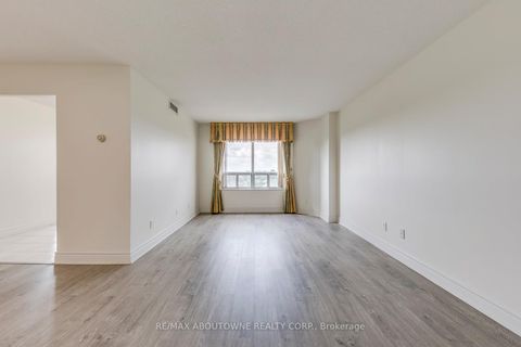 Photo 6 at 1805 - 5418 Yonge Street, Willowdale West, Toronto