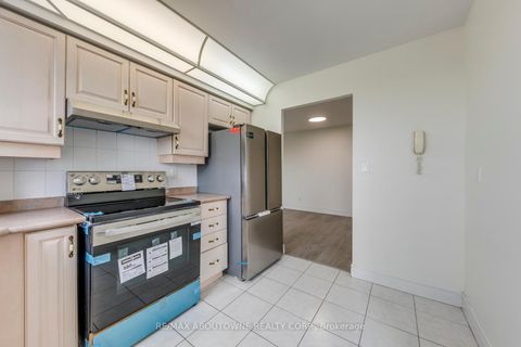 Photo 22 at 1805 - 5418 Yonge Street, Willowdale West, Toronto Photo 22 at 1805 - 5418 Yonge Street, Willowdale West, Toronto