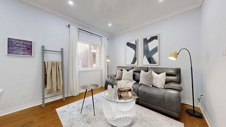 Photo 5 at 543 Greig Circle, College Manor, Newmarket
