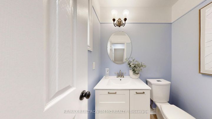 Photo 20 at 543 Greig Circle, College Manor, Newmarket