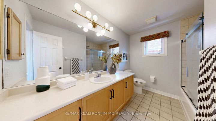 Photo 34 at 543 Greig Circle, College Manor, Newmarket