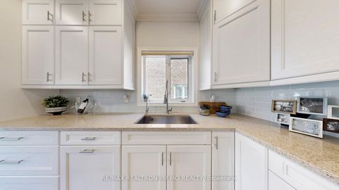 Photo 17 at 543 Greig Circle, College Manor, Newmarket