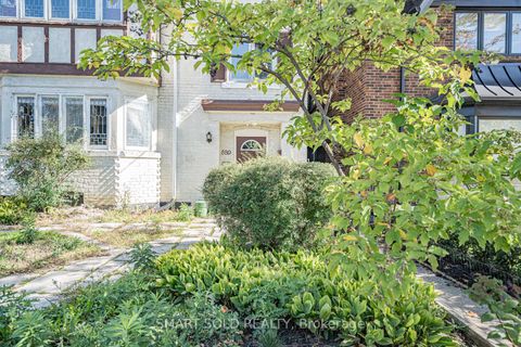 Photo 2 at 889 Avenue Road, Eglinton, Toronto