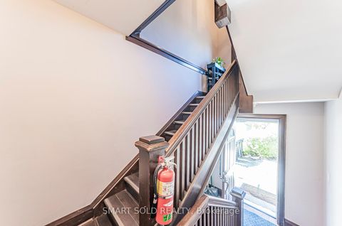 Photo 16 at 889 Avenue Road, Eglinton, Toronto