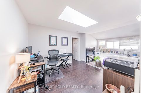 Photo 35 at 889 Avenue Road, Eglinton, Toronto