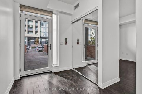 Photo 14 at 106 - 99 Eagle Rock Way, Rural Vaughan, Vaughan