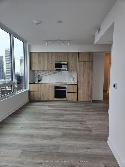 Photo 2 at 2912 - 127 Broadway Avenue, Mount Pleasant West, Toronto