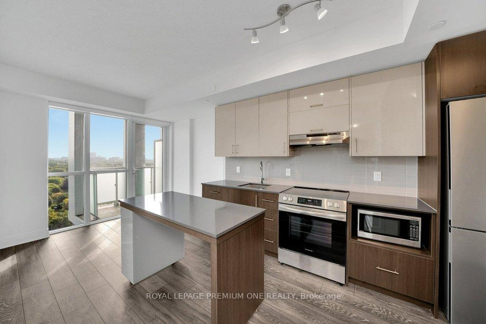 1608 - 188 Fairview Mall Drive, Don Valley Village, Toronto 