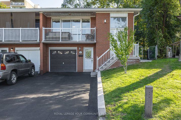 Photo 0 at 18 Loomis Court, York University Heights, Toronto