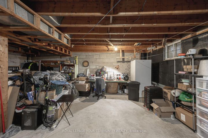 Photo 39 at 18 Loomis Court, York University Heights, Toronto