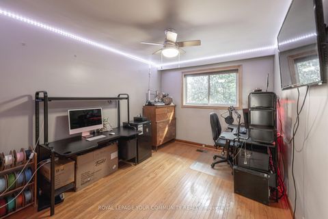 Photo 29 at 18 Loomis Court, York University Heights, Toronto