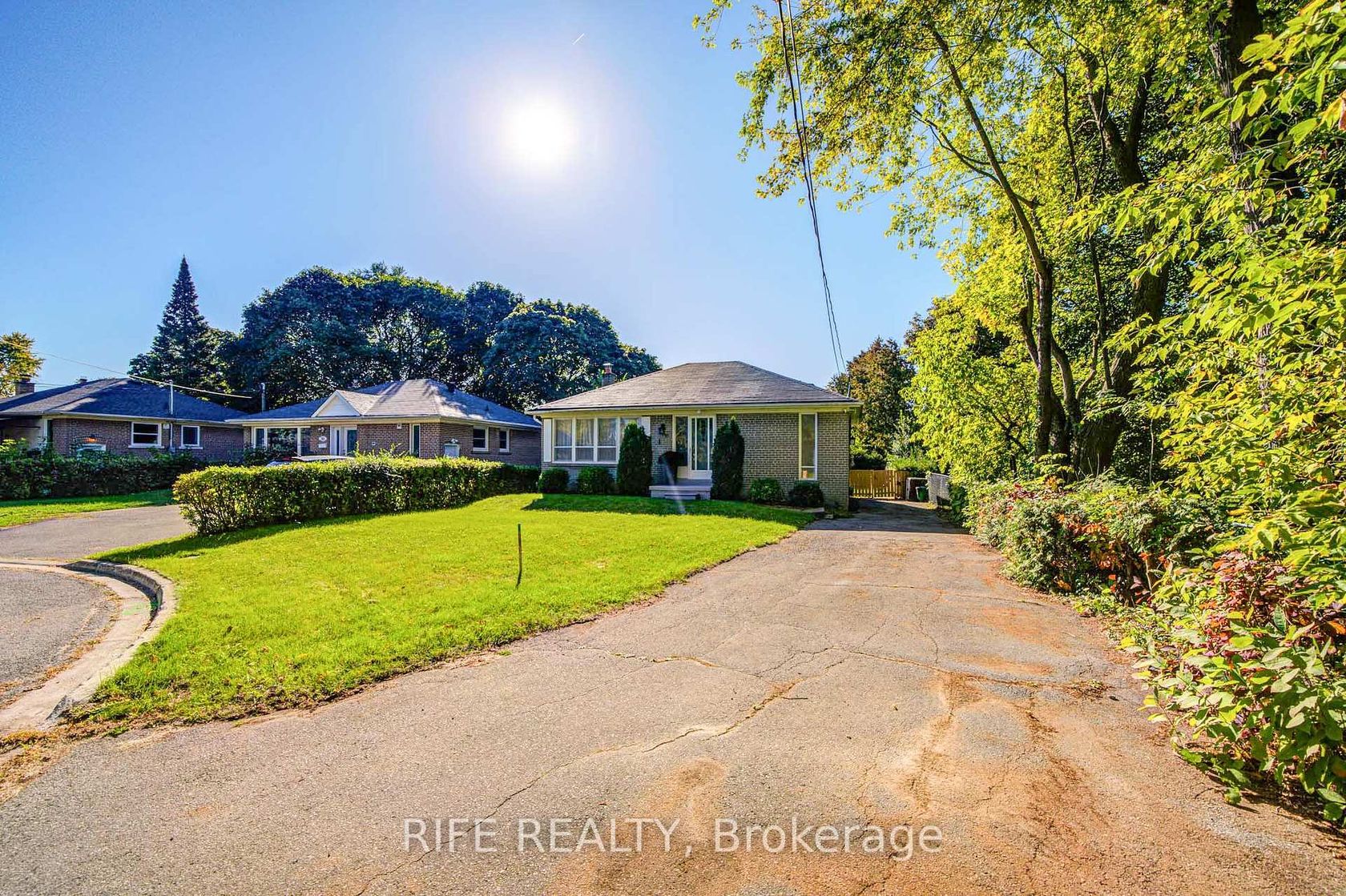 306 Wenlock Street, Harding, Richmond Hill 