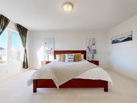 Photo 16 at 33 Bilbrough Street, Bayview Northeast, Aurora