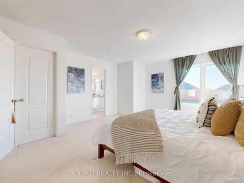 Photo 17 at 33 Bilbrough Street, Bayview Northeast, Aurora