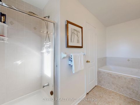 Photo 20 at 33 Bilbrough Street, Bayview Northeast, Aurora