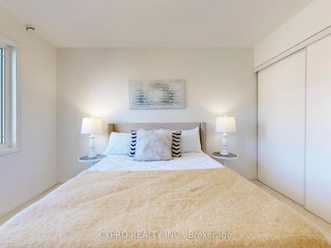 Photo 24 at 33 Bilbrough Street, Bayview Northeast, Aurora