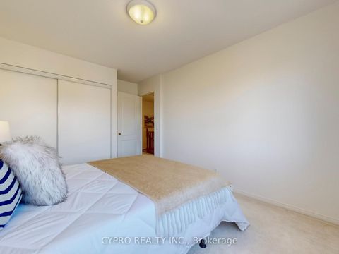 Photo 27 at 33 Bilbrough Street, Bayview Northeast, Aurora