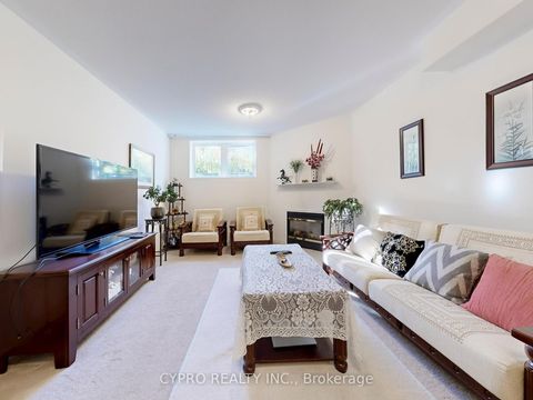 Photo 35 at 33 Bilbrough Street, Bayview Northeast, Aurora