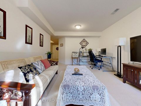 Photo 37 at 33 Bilbrough Street, Bayview Northeast, Aurora