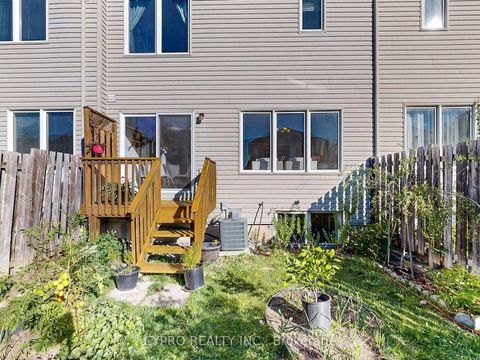 Photo 41 at 33 Bilbrough Street, Bayview Northeast, Aurora