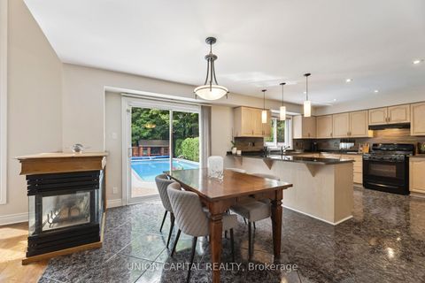 Photo 8 at 86 Charing Crescent, Aurora Highlands, Aurora