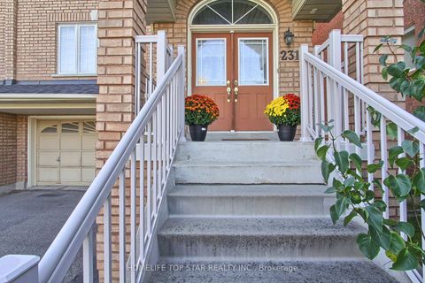 Photo 4 at 231 Knapton Drive, Woodland Hill, Newmarket