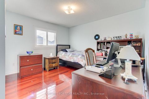 Photo 22 at 231 Knapton Drive, Woodland Hill, Newmarket