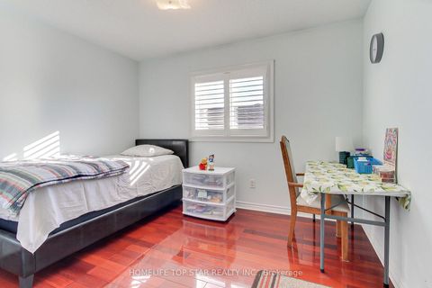 Photo 23 at 231 Knapton Drive, Woodland Hill, Newmarket