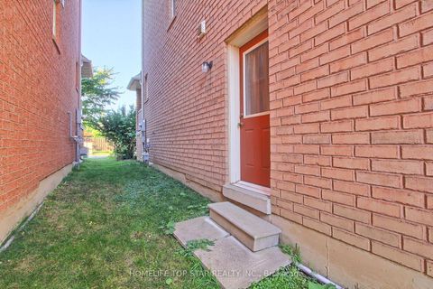 Photo 35 at 231 Knapton Drive, Woodland Hill, Newmarket