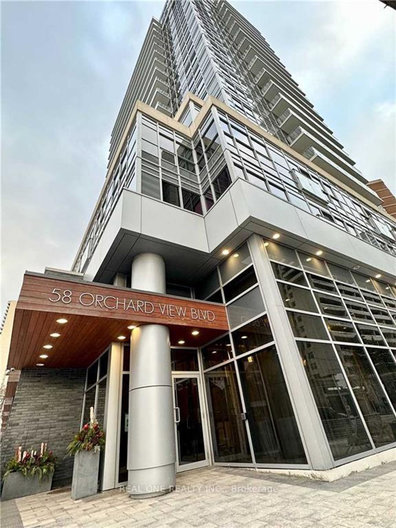 1004 - 58 Orchard View Boulevard, Eglinton, Toronto 