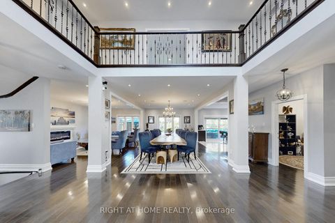 Photo 3 at 8 Springbrook Drive, Langstaff, Richmond Hill