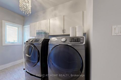 Photo 17 at 8 Springbrook Drive, Langstaff, Richmond Hill