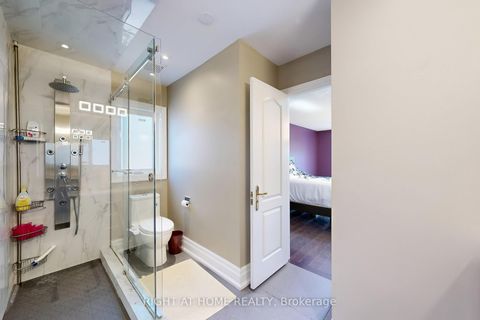 Photo 30 at 8 Springbrook Drive, Langstaff, Richmond Hill